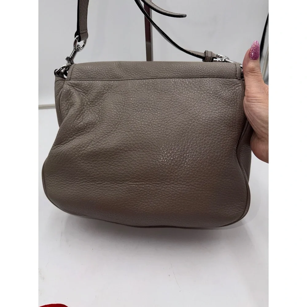 Marc Jacobs Empire City Messenger Taupe Pebbled Leather Crossbody Bag M0013044